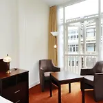 Bor Scheveningen Hotel 3*