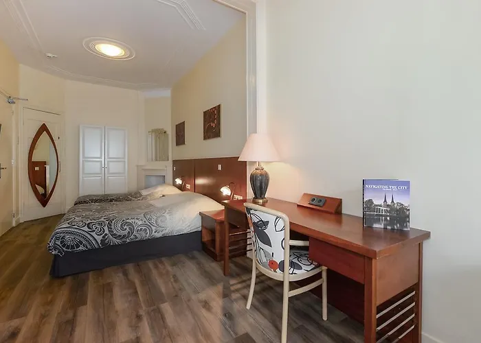 Bor Scheveningen Hotel 3*