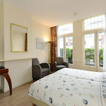 Hotel Bor Scheveningen 3*