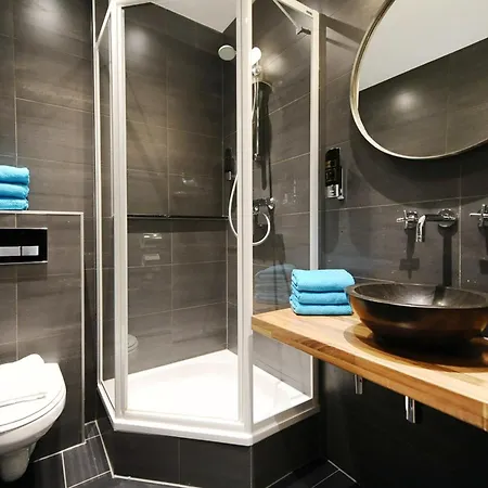 Bor Scheveningen Hotel 3*