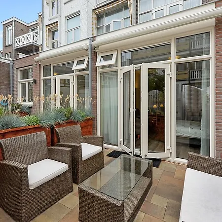 Hotel Bor Scheveningen 3*