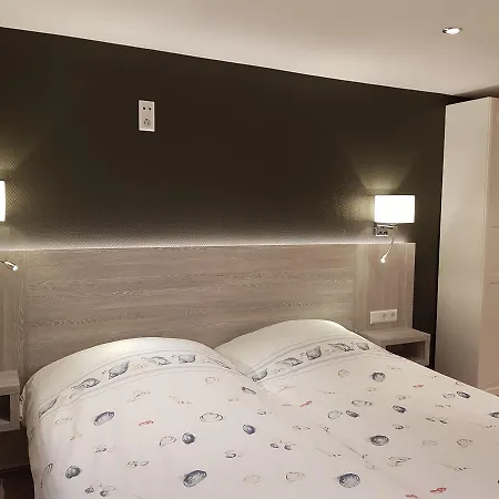 Hotel Bor Scheveningen 3*