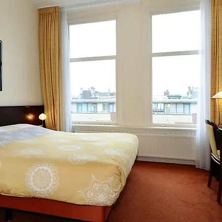 Отель Bor Scheveningen 3*