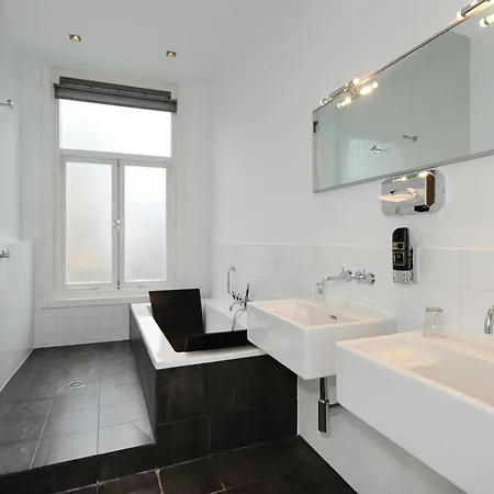 Bor Scheveningen Hotel