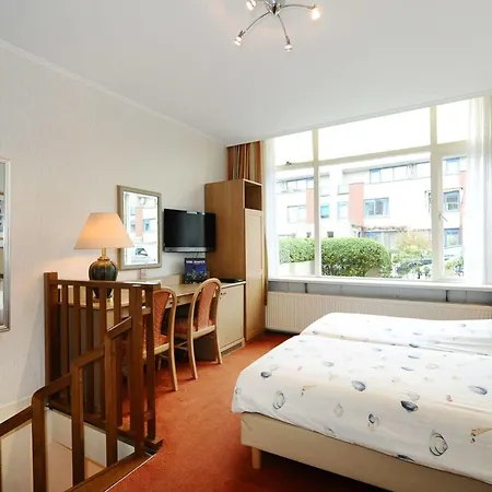 Hotel Bor Scheveningen 3*