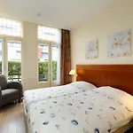 Bor Scheveningen فندق